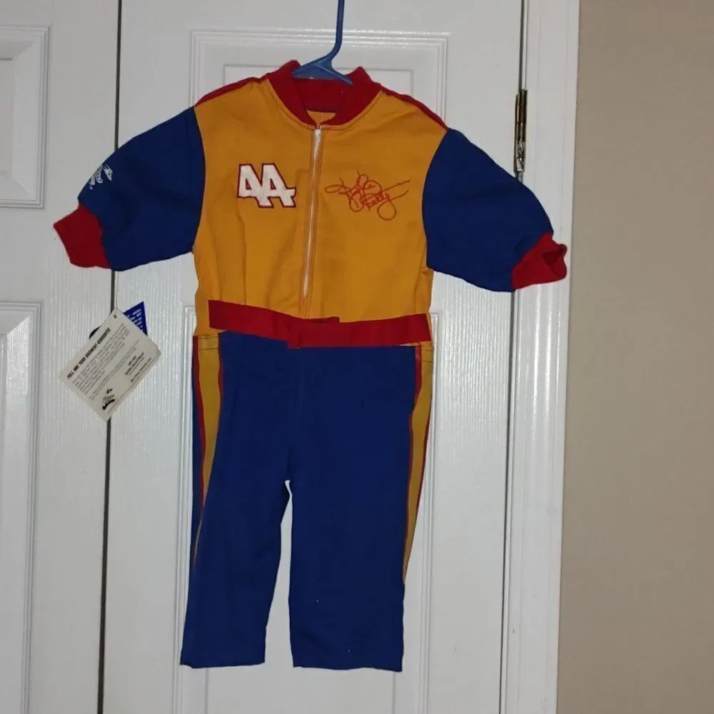 Hot Wheels 1995 Vintage Kyle Petty Nascar Driver Suit Outfit NWT Sz 12M